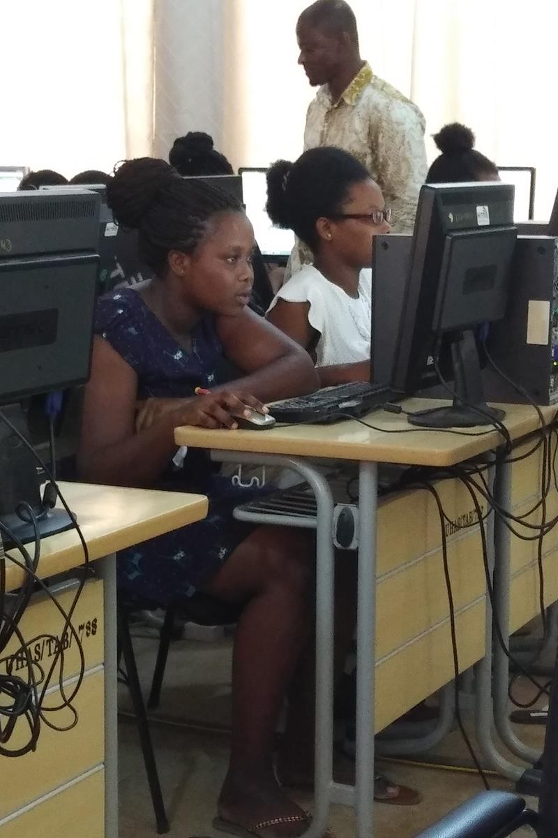 Online Test at HITA Computer Lab 2 (Copy)